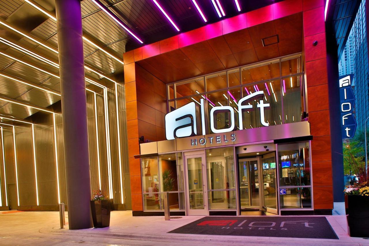 Aloft Chicago Mag Mile Hotel Exterior photo
