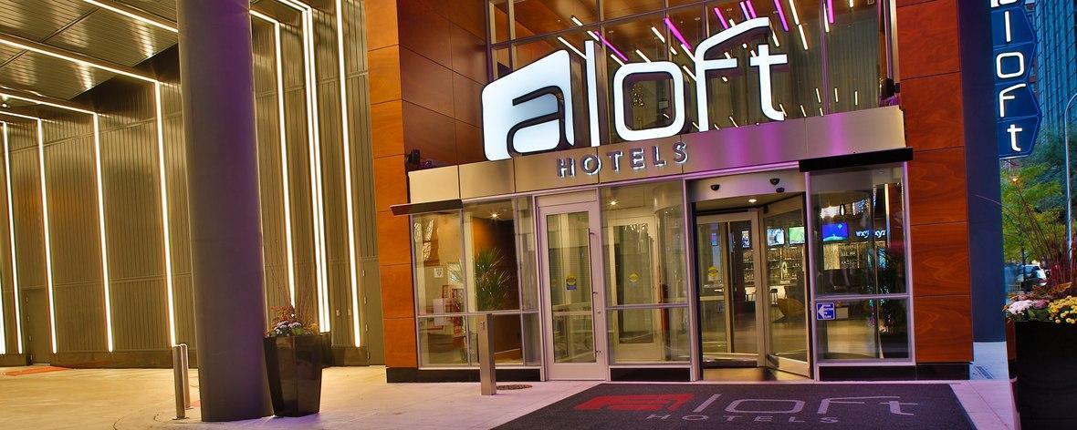 Aloft Chicago Mag Mile Hotel Exterior photo